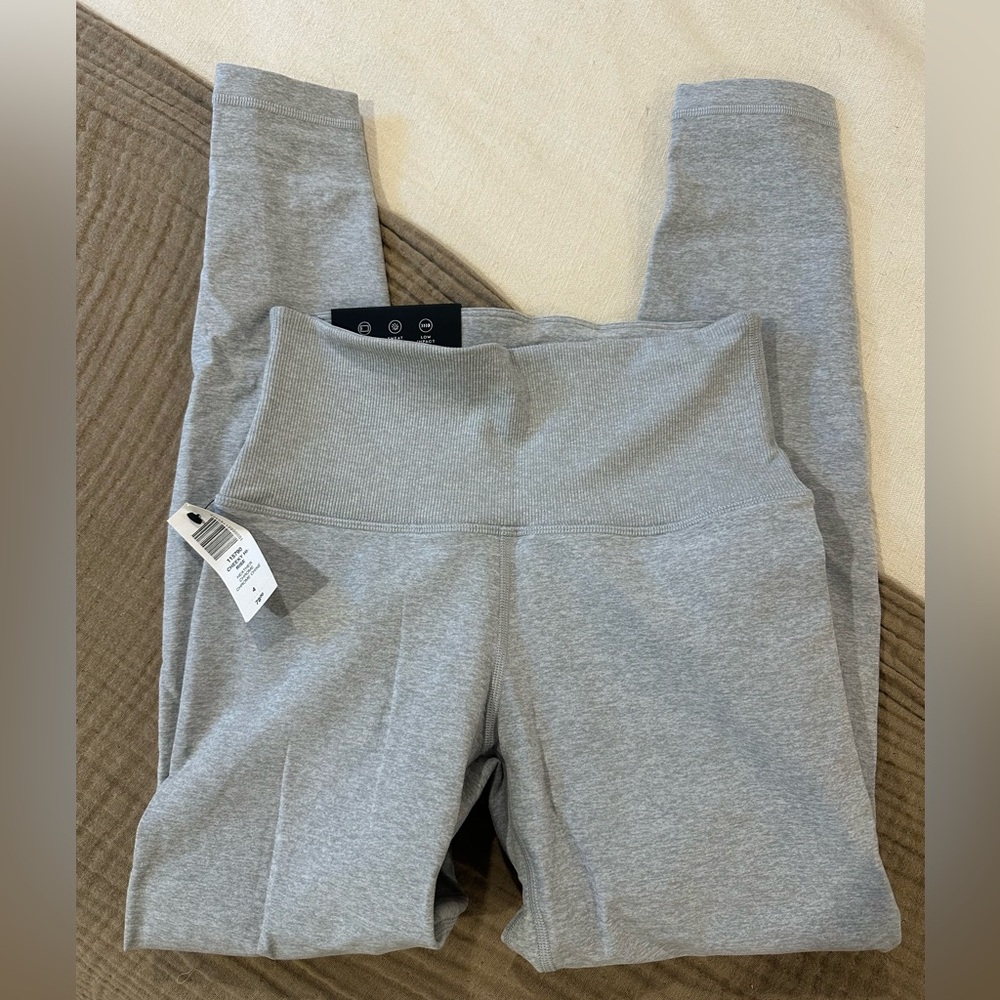 Aritzia HR SoftWhip Leggings